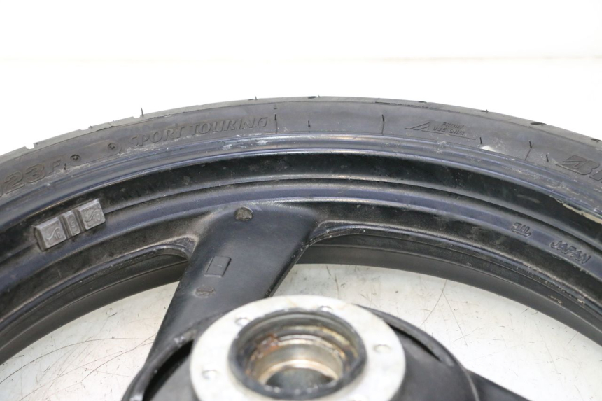 photo de OBRĘCZ PRZEDNIA I OPONA YAMAHA FZS FAZER 600 (2001 - 2003) - Część sprawdzona