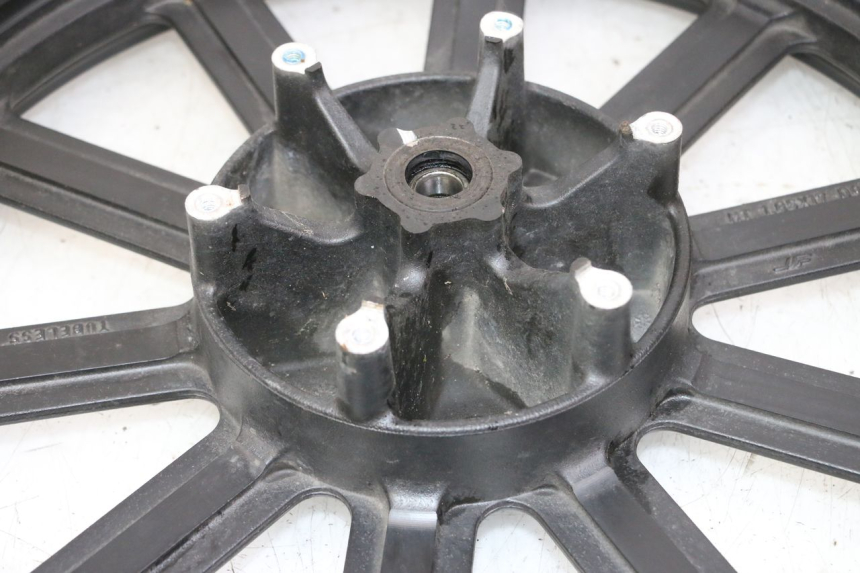 photo de OBRĘCZ PRZEDNIA I OPONA KEEWAY K-LIGHT KLIGHT 125 (2018 - 2025) - Widok z bliska