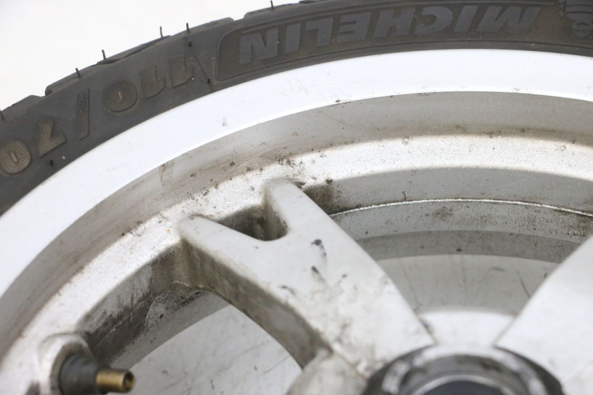 photo de OBRĘCZ PRZEDNIA I OPONA PEUGEOT KISBEE 4T 50 (2010 - 2017) - Część sprawdzona