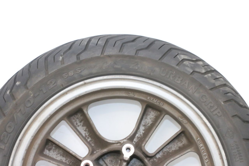 photo de OBRĘCZ PRZEDNIA I OPONA KYMCO LIKE 125 (2009 - 2016) - Zbliżenie komponentów