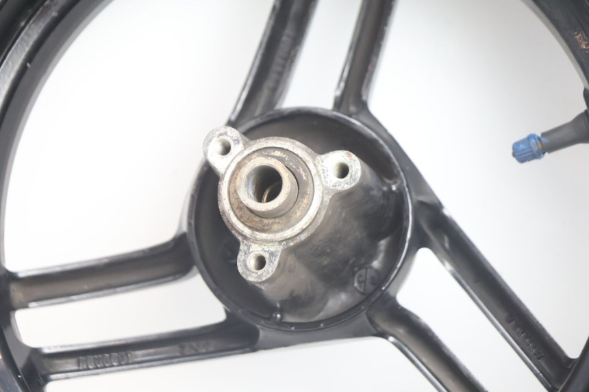 photo de OBRĘCZ PRZEDNIA I OPONA PEUGEOT LUDIX BLASTER 50 (2006 - 2014) - Oznaczenia i referencje