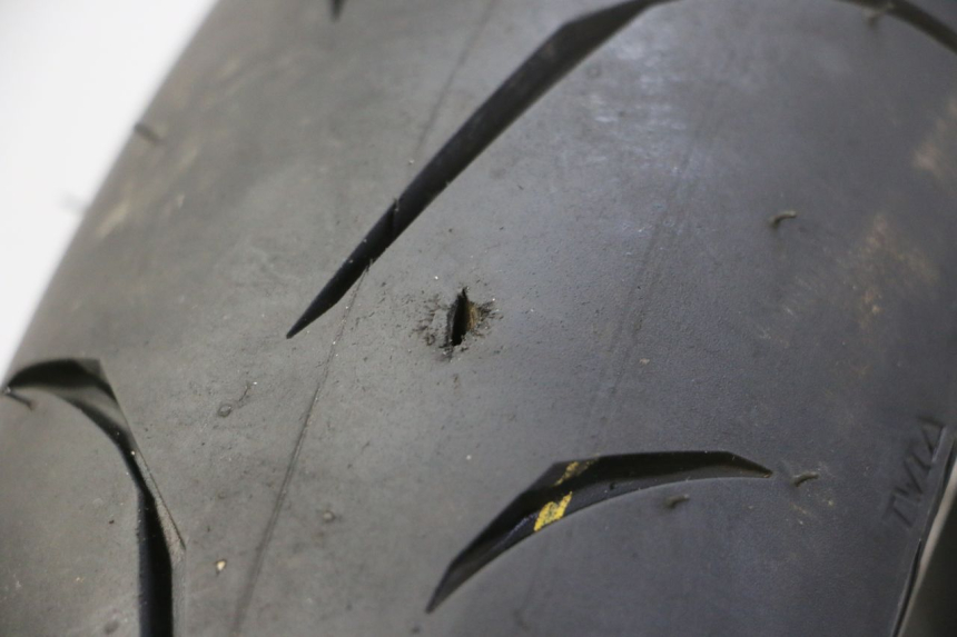 photo de OBRĘCZ PRZEDNIA I OPONA KYMCO LIKE 4T 50 (2019 - 2025) - Inny kąt widzenia