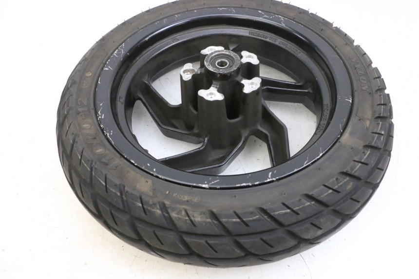 photo de OBRĘCZ PRZEDNIA I OPONA SYM ORBIT III 3 4T 50 (2021 - 2025) - Inny kąt widzenia