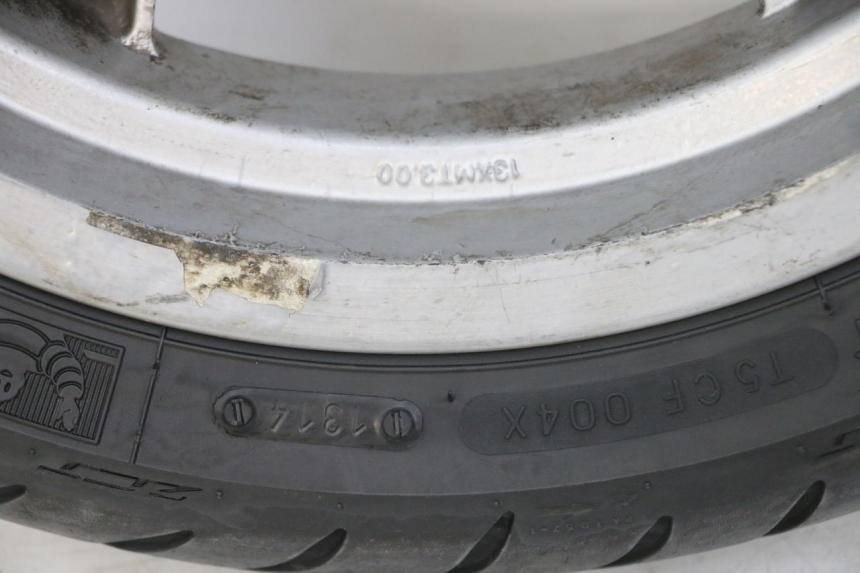 photo de OBRĘCZ PRZEDNIA I OPONA PEUGEOT CITYSTAR 125 (2011 - 2017) - Zbliżenie komponentów