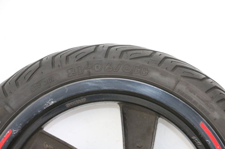 photo de OBRĘCZ PRZEDNIA I OPONA PEUGEOT CITYSTAR 2T 50 (2018 - 2021) - Szczegóły charakterystyczne