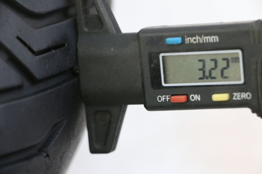 photo de OBRĘCZ PRZEDNIA I OPONA PEUGEOT SATELIS 125 (2013 - 2018) - Szczegół części