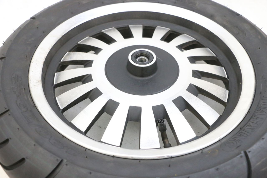 photo de OBRĘCZ PRZEDNIA I OPONA EFUN PUSA 1 - Inny kąt widzenia