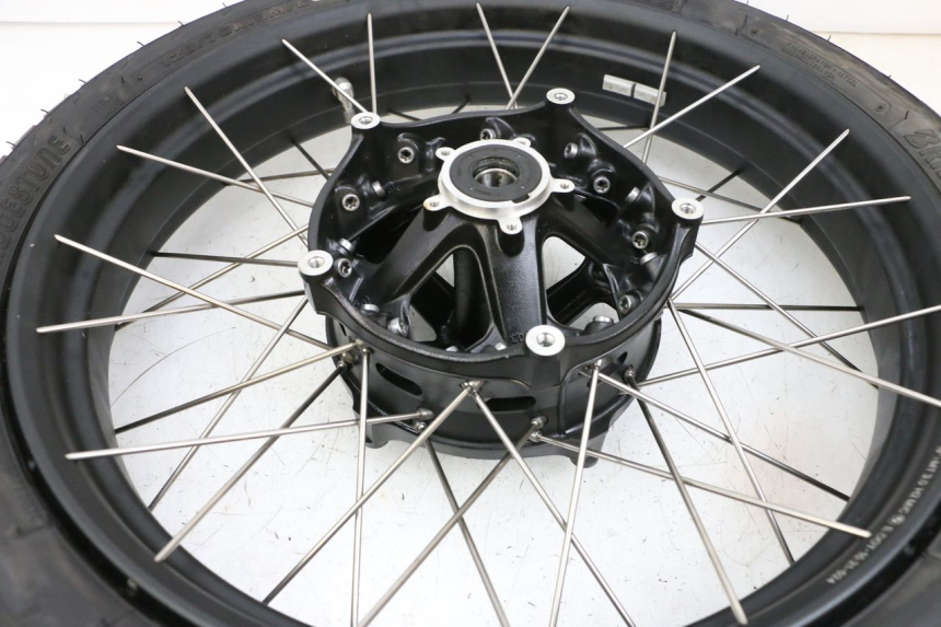 photo de OBRĘCZ PRZEDNIA I OPONA BMW R GS 1250 (2021 - 2024) - Część sprawdzona