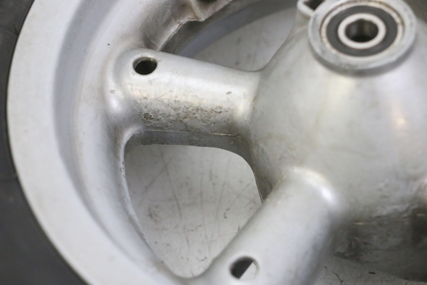 photo de OBRĘCZ PRZEDNIA I OPONA APRILIA RALLY AC 50 (1995 - 2004) - Inny kąt widzenia