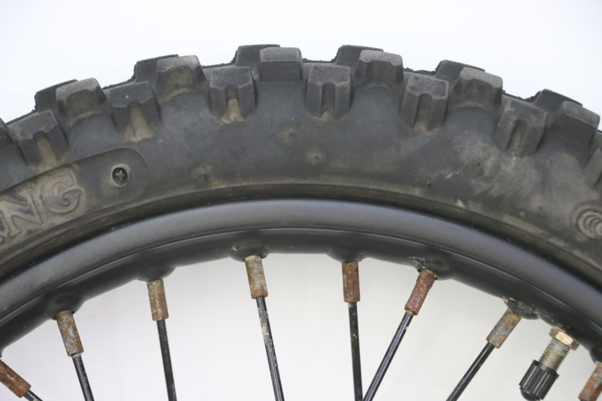 photo de OBRĘCZ PRZEDNIA I OPONA APOLLO RFZ 125 - Część sprawdzona