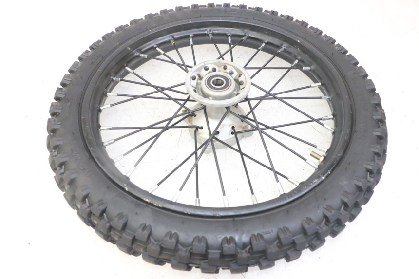 photo de OBRĘCZ PRZEDNIA I OPONA APOLLO RXF 125 - Szczegół części