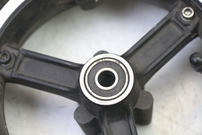 photo de OBRĘCZ PRZEDNIA I OPONA HERO S10 1 - Inny kąt widzenia