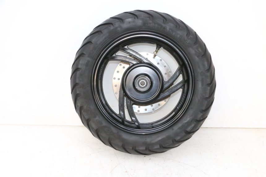 photo de OBRĘCZ PRZEDNIA I OPONA JM MOTORS SANTANA 50 (2014 - 2023) - Punkty mocowania