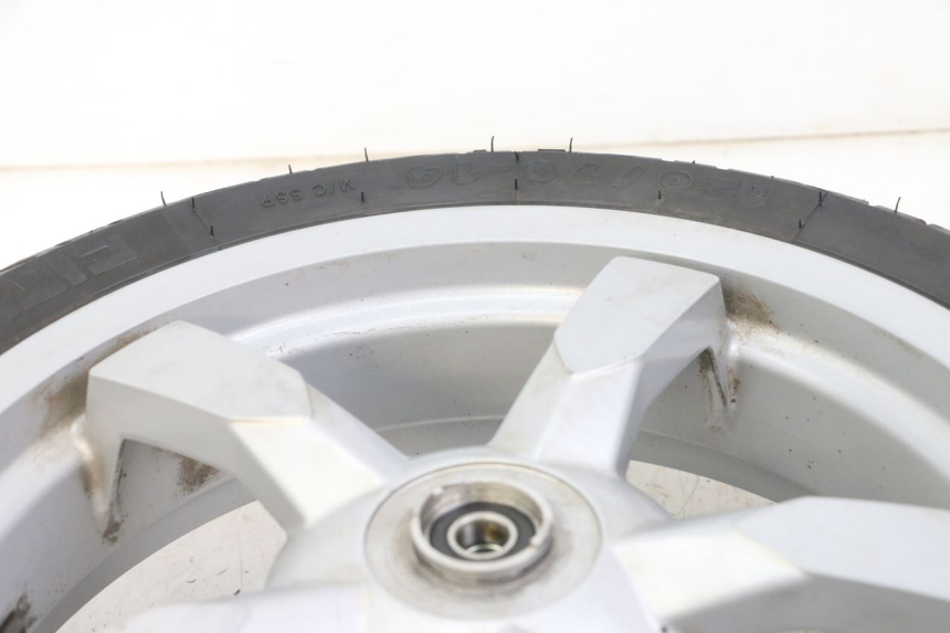 photo de OBRĘCZ PRZEDNIA I OPONA PEUGEOT SATELIS 125 (2013 - 2018) - Widok ogólny