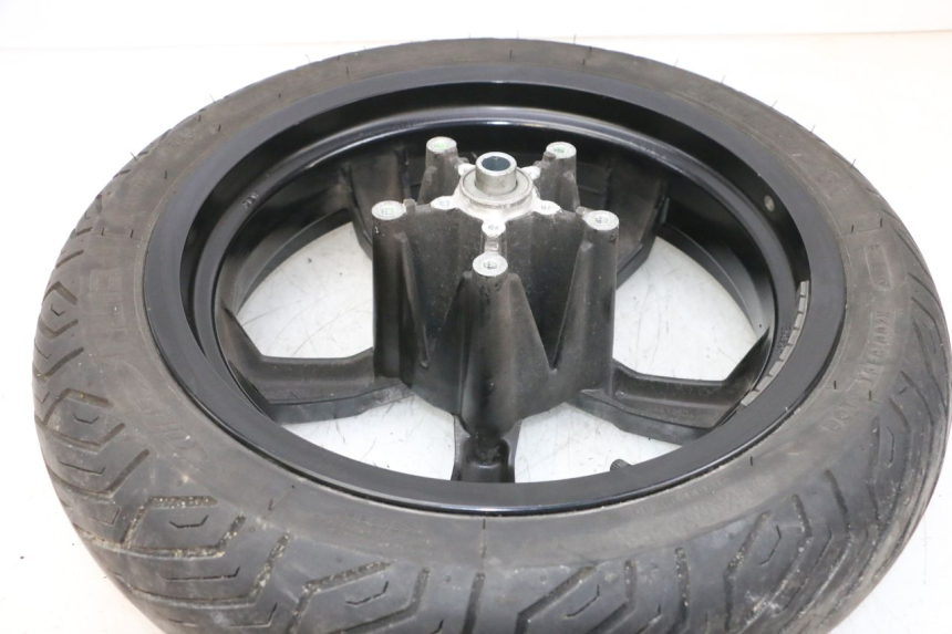 photo de OBRĘCZ PRZEDNIA I OPONA PEUGEOT SATELIS 125 (2013 - 2018) - Inny kąt widzenia