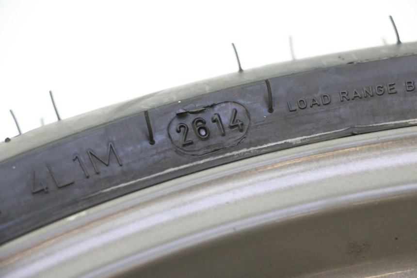 photo de OBRĘCZ PRZEDNIA I OPONA DUCATI SS IE DS CARENEE 1000 (2002 - 2006) - Inny kąt widzenia