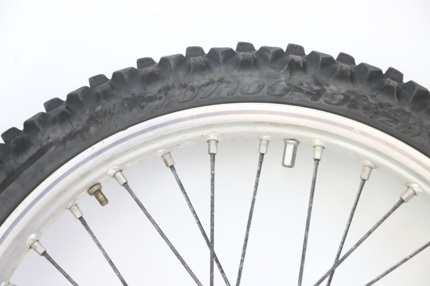 photo de OBRĘCZ PRZEDNIA I OPONA KTM SX 85 (2013 - 2017) - Zoom stanu zużycia