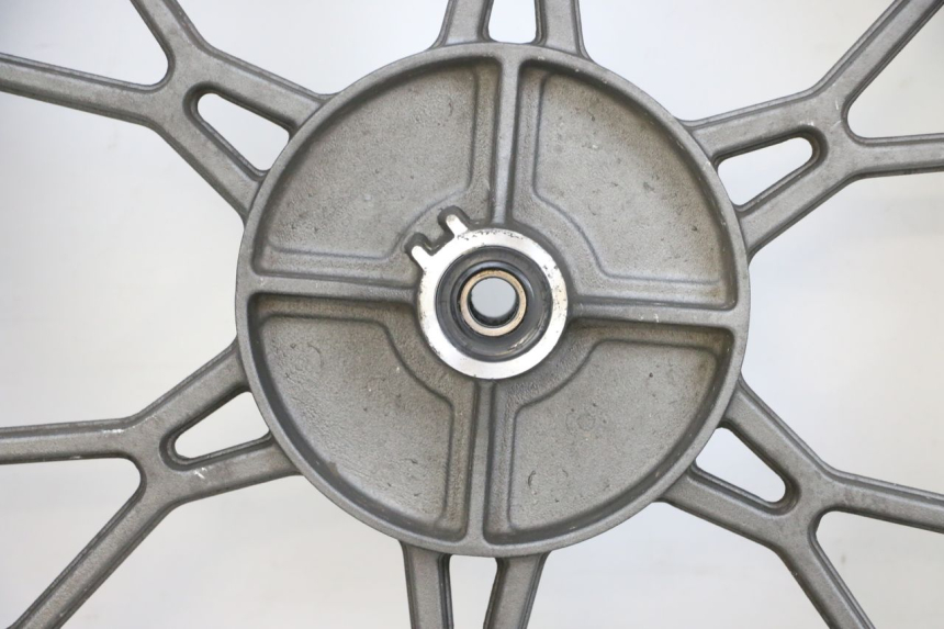 photo de OBRĘCZ PRZEDNIA I OPONA KSR TR SM 50 (2015 - 2018) - Oznaczenia i referencje