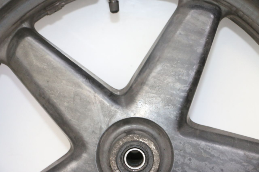 photo de OBRĘCZ PRZEDNIA I OPONA YAMAHA X-MAX XMAX 125 (2010 - 2013) - Kontrola wizualna