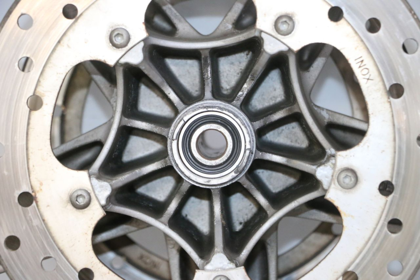 photo de OBRĘCZ PRZEDNIA I OPONA PIAGGIO X9 EVOLUTION 125 (2003 - 2007) - Kontrola wizualna