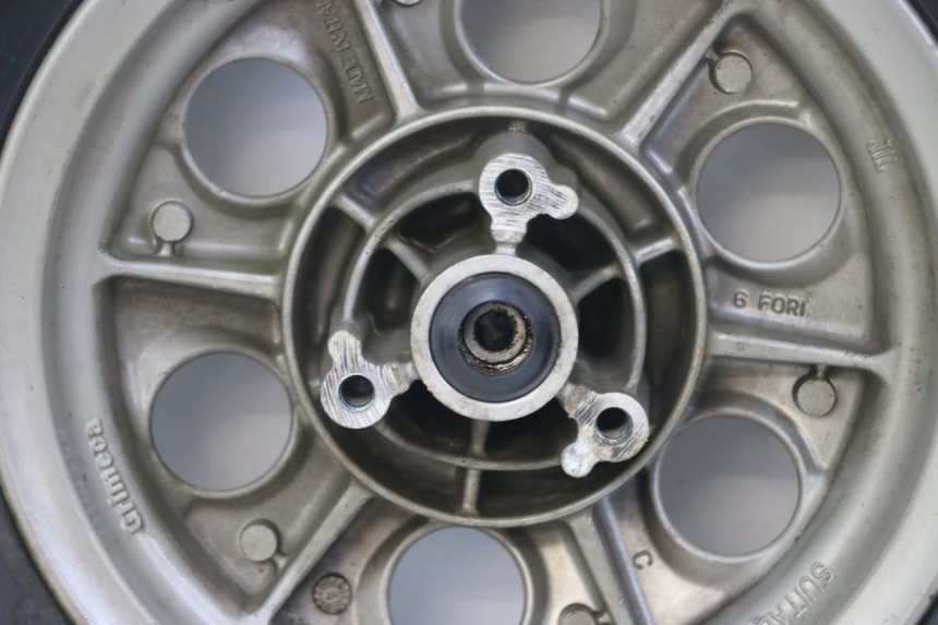 photo de OBRĘCZ PRZEDNIA I OPONA YAMAHA BW'S NG NEXT GENERATION 50 (1996 - 2003) - Szczegóły charakterystyczne