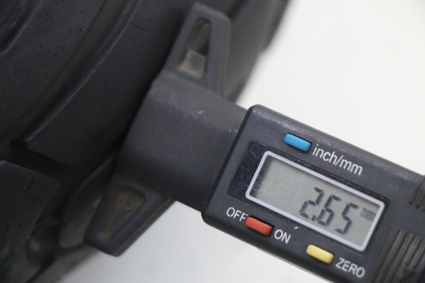 photo de OBRĘCZ PRZEDNIA I OPONA YAMAHA NEOS NEO'S 4T 50 (2008 - 2016) - Widok z bliska