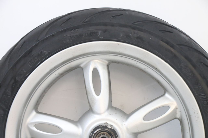 photo de OBRĘCZ PRZEDNIA I OPONA YAMAHA NEOS NEO'S 4T 50 (2008 - 2016) - Zoom stanu zużycia