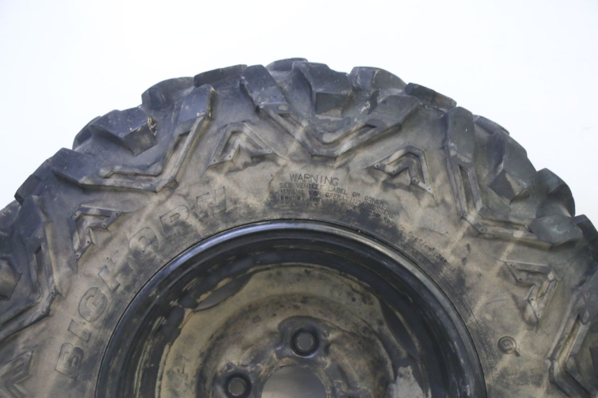 photo de OBRĘCZ PRZEDNIA I OPONA YAMAHA YFM GRIZZLY 550 (2008 - 2015) - Widok z bliska