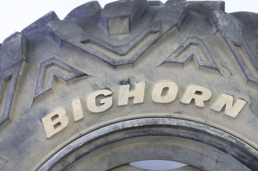 photo de OBRĘCZ PRZEDNIA I OPONA YAMAHA YFM GRIZZLY 550 (2008 - 2015) - Szczegół części