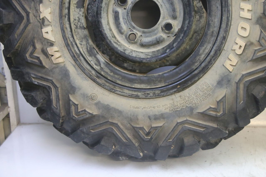 photo de OBRĘCZ PRZEDNIA I OPONA YAMAHA YFM GRIZZLY 550 (2008 - 2015) - Inny kąt widzenia