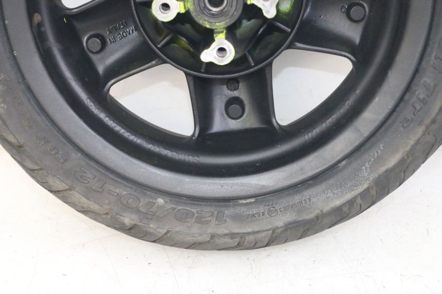 photo de OBRĘCZ PRZEDNIA I OPONA YAMAHA YP MAJESTY 125 (2002 - 2006) - Oznaczenia i referencje