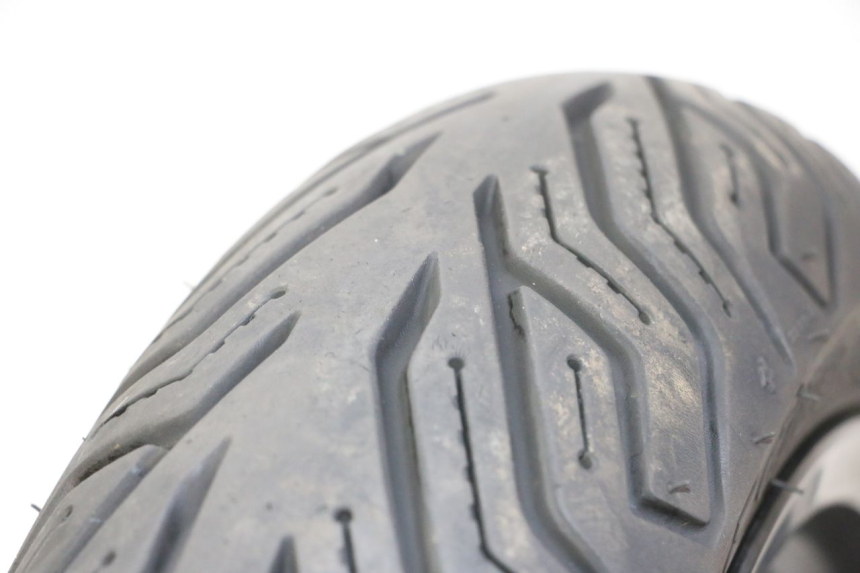 photo de OBRĘCZ PRZEDNIA I OPONA YAMAHA YP MAJESTY 125 (2007 - 2010) - Inny kąt widzenia