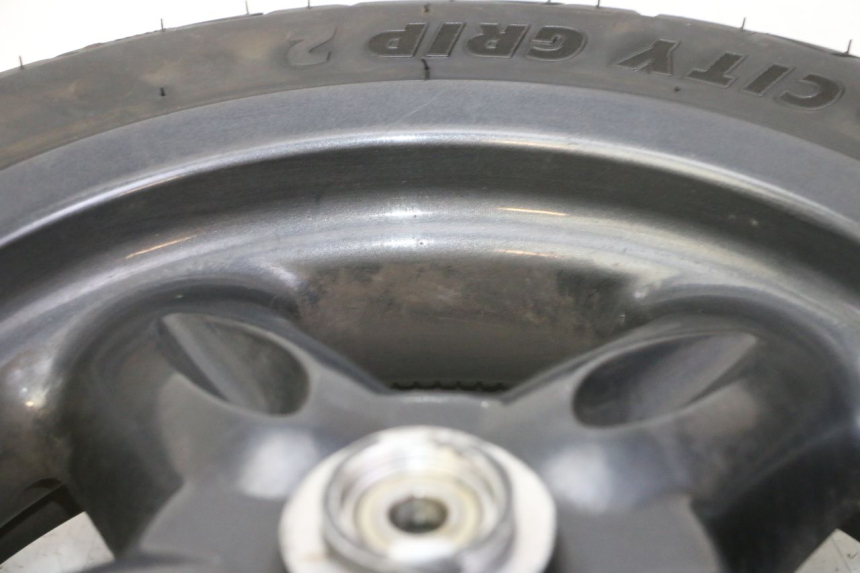 photo de OBRĘCZ PRZEDNIA I OPONA YAMAHA YP MAJESTY 125 (2007 - 2010) - Oznaczenia i referencje