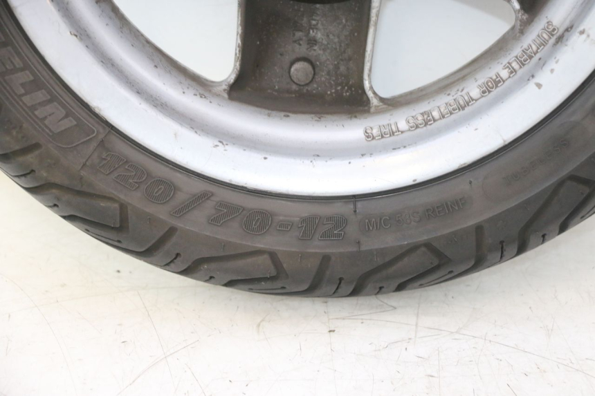 photo de OBRĘCZ PRZEDNIA I OPONA YAMAHA YP MAJESTY 125 (1998 - 2001) - Widok produktu