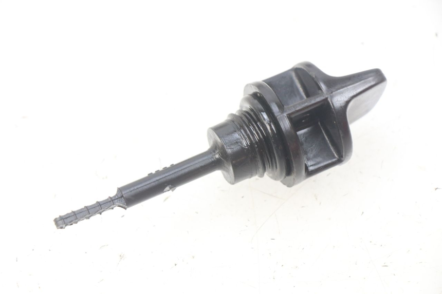 photo de MIARKA OLEJU SILNIKA KYMCO AGILITY DELIVERY 4T 50 (2018 - 2023) - Szczegół części