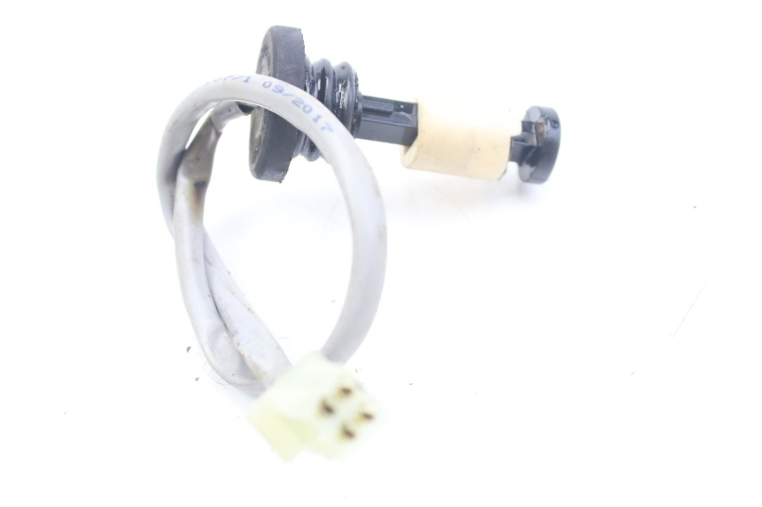 photo de MIARKA OLEJU SILNIKA PIAGGIO NEW TYPHOON 50 (2018 - 2021) - Widok główny