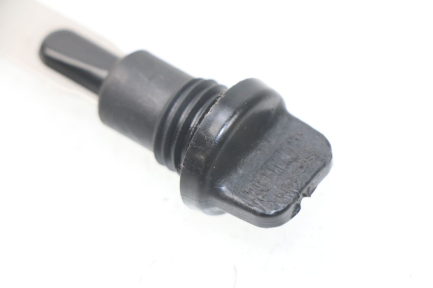 photo de MIARKA OLEJU SILNIKA YAMAHA TDM ABS 900 (2002 - 2014) - Zoom stanu zużycia