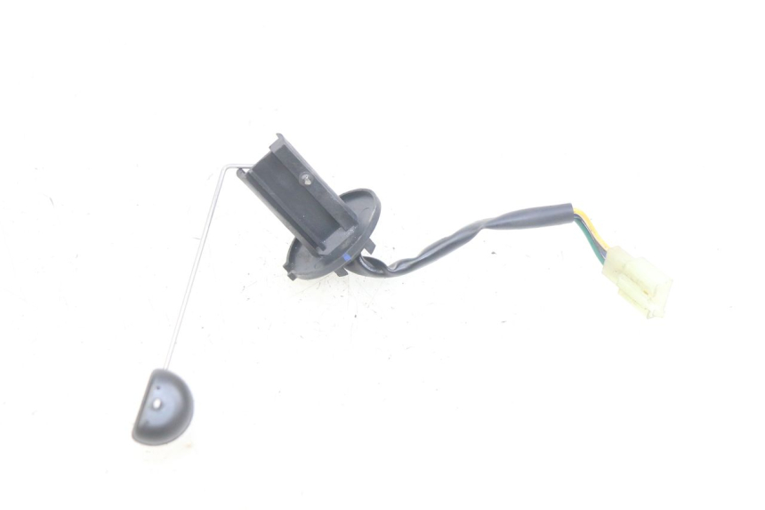 photo de WSKAŹNIK POZIOMU PALIWA W ZBIORNIKU KYMCO AGILITY 16+ 4T 50 (2018 - 2023) - Zoom stanu zużycia