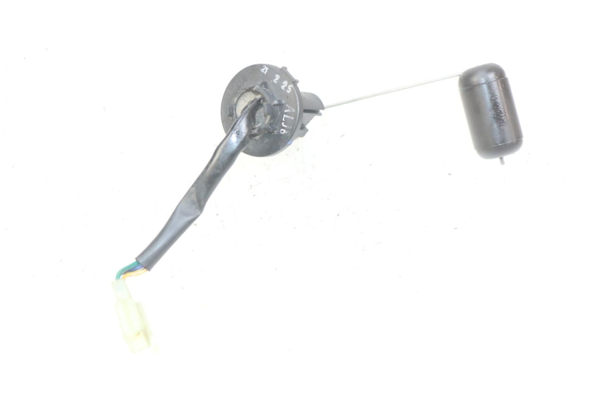 photo de WSKAŹNIK POZIOMU PALIWA W ZBIORNIKU KYMCO AGILITY 16+ 4T 50 (2018 - 2023) - Inny kąt widzenia