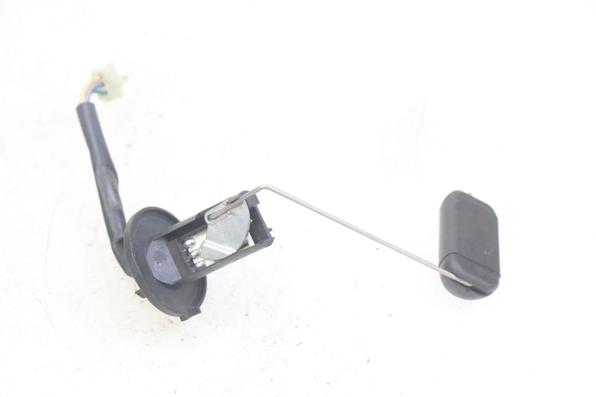 photo de WSKAŹNIK POZIOMU PALIWA W ZBIORNIKU KYMCO AGILITY 16+ 4T 50 (2018 - 2023) - Zoom stanu zużycia