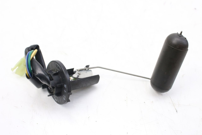 photo de WSKAŹNIK POZIOMU PALIWA W ZBIORNIKU KYMCO AGILITY 4T 50 (2018 - 2022) - Zbliżenie techniczne