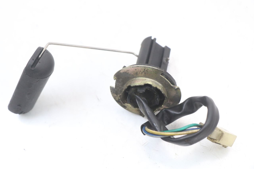 photo de WSKAŹNIK POZIOMU PALIWA W ZBIORNIKU KYMCO AGILITY 4T 50 (2005 - 2018) - Inny kąt widzenia