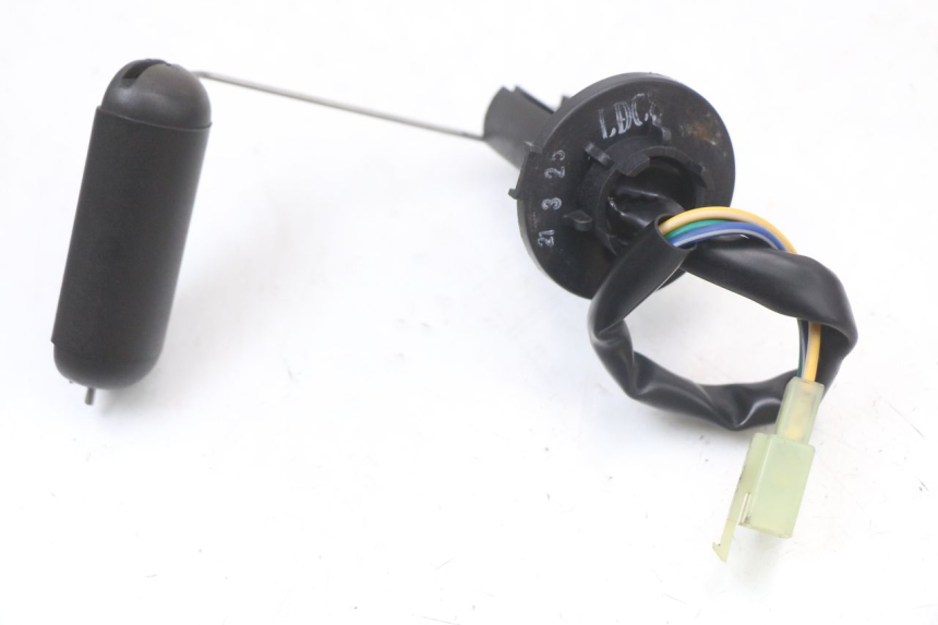 photo de WSKAŹNIK POZIOMU PALIWA W ZBIORNIKU KYMCO AGILITY 4T 50 (2018 - 2022) - Szczegół części