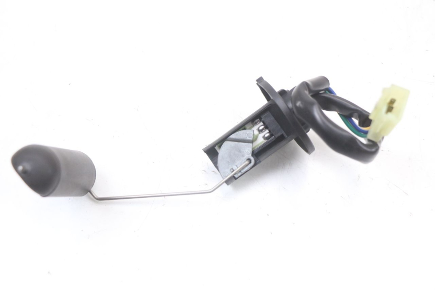 photo de WSKAŹNIK POZIOMU PALIWA W ZBIORNIKU KYMCO AGILITY 4T 50 (2018 - 2022) - Zoom stanu zużycia