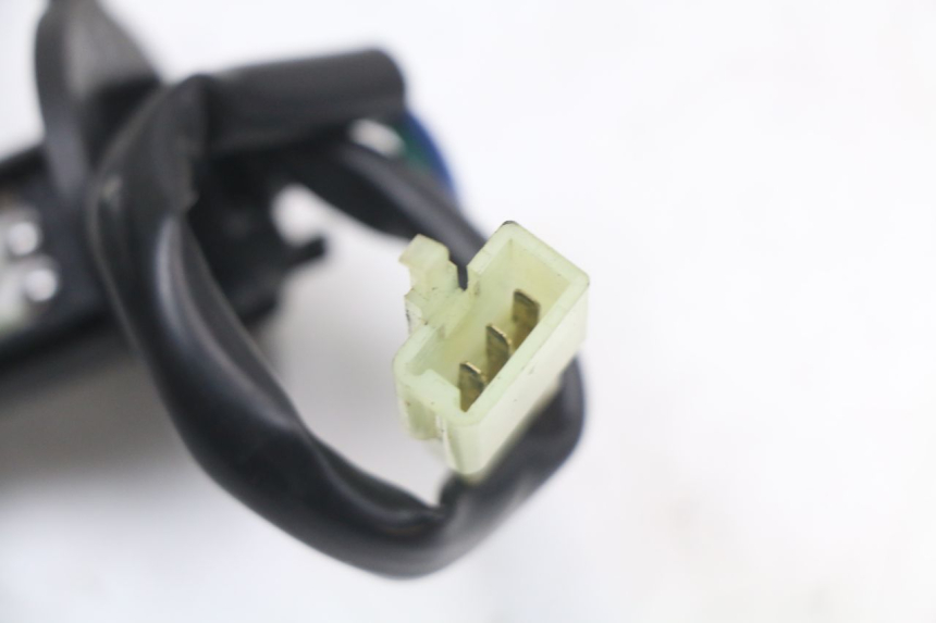 photo de WSKAŹNIK POZIOMU PALIWA W ZBIORNIKU KYMCO AGILITY 4T 50 (2018 - 2022) - Inny kąt widzenia