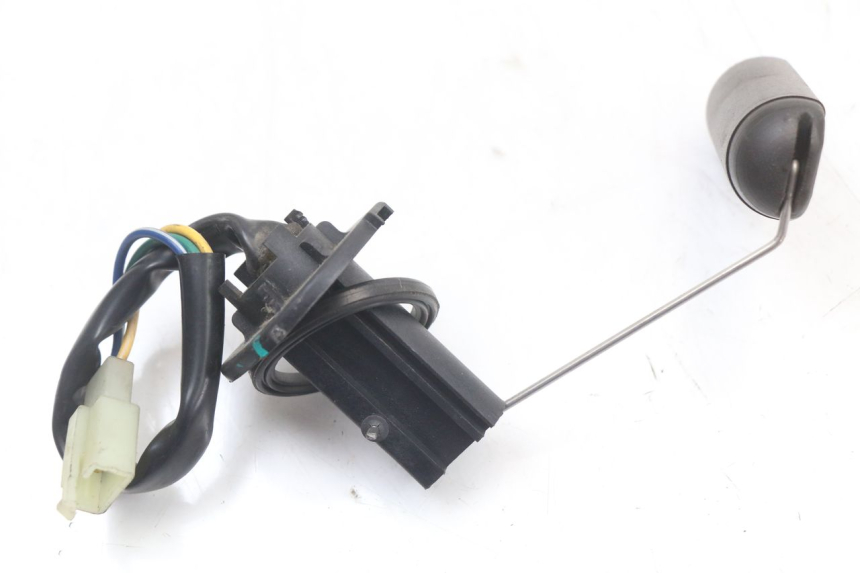 photo de WSKAŹNIK POZIOMU PALIWA W ZBIORNIKU KYMCO AGILITY CARRY 50 (2011 - 2020) - Szczegół części