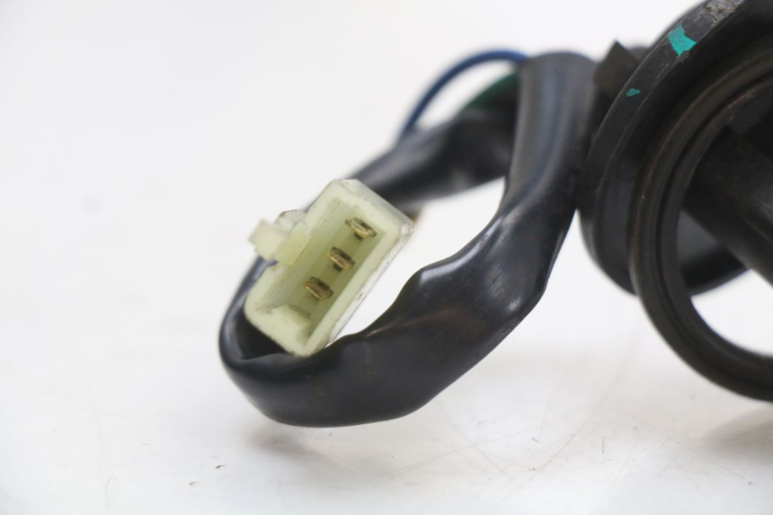 photo de WSKAŹNIK POZIOMU PALIWA W ZBIORNIKU KYMCO AGILITY CARRY 50 (2011 - 2020) - Punkty mocowania