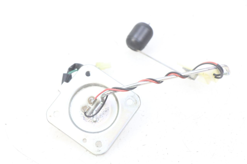 photo de WSKAŹNIK POZIOMU PALIWA W ZBIORNIKU HONDA CB R 1000 (2018 - 2023) - Zoom stanu zużycia