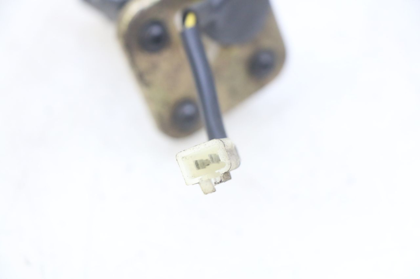 photo de WSKAŹNIK POZIOMU PALIWA W ZBIORNIKU PEUGEOT CITYSTAR 2T 50 (2018 - 2021) - Inny kąt widzenia