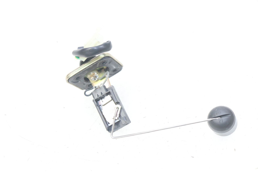 photo de WSKAŹNIK POZIOMU PALIWA W ZBIORNIKU SYM CROX 4T 50 (2016 - 2023) - Zoom stanu zużycia